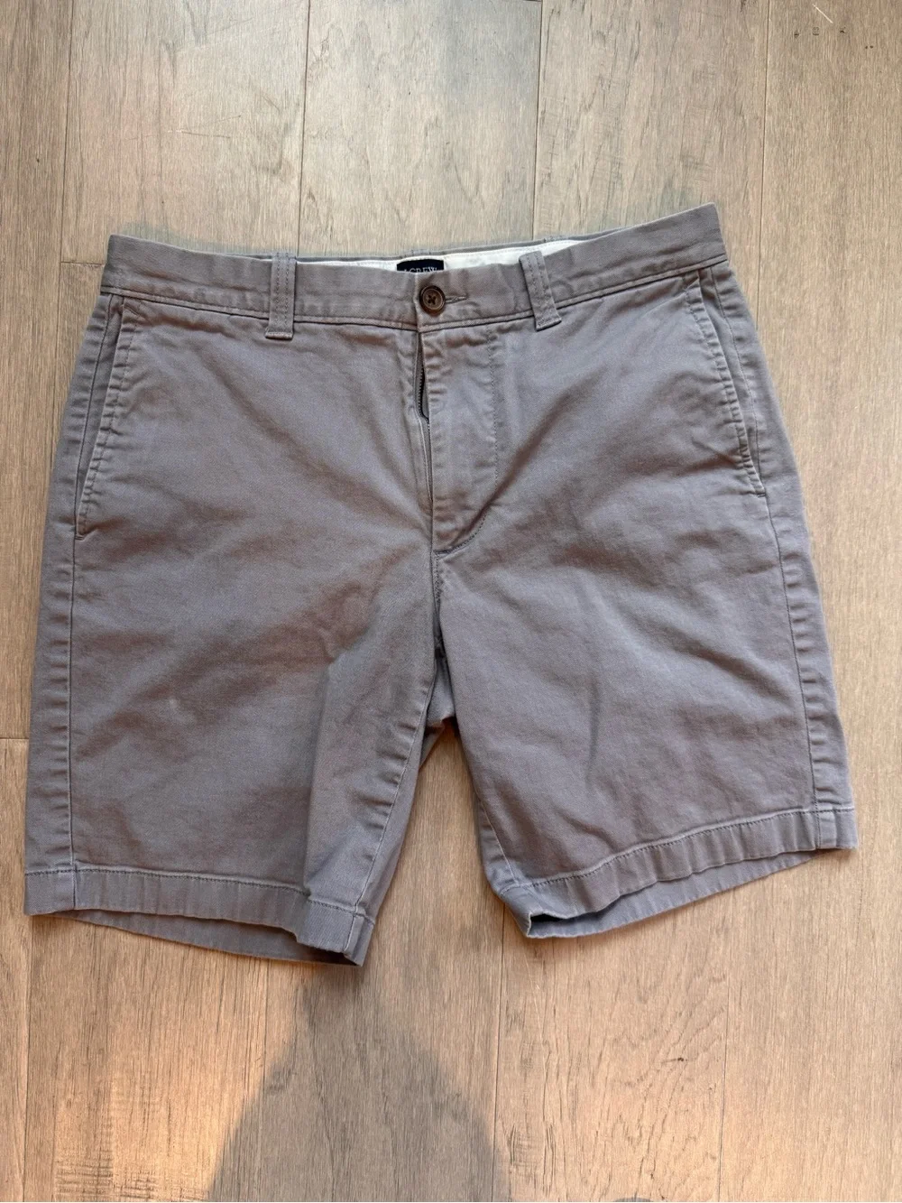 J. Crew Men’s Classic Chino 9” Inseam Gray Size: 31